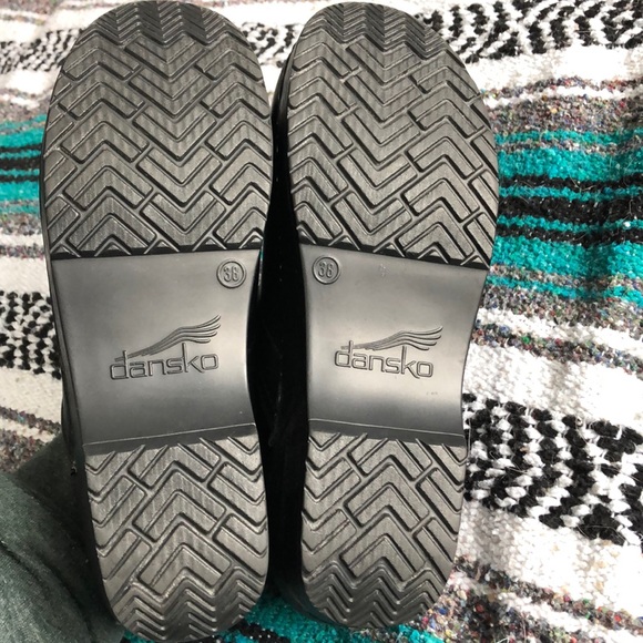 Black danskos size 38 - Picture 3 of 4